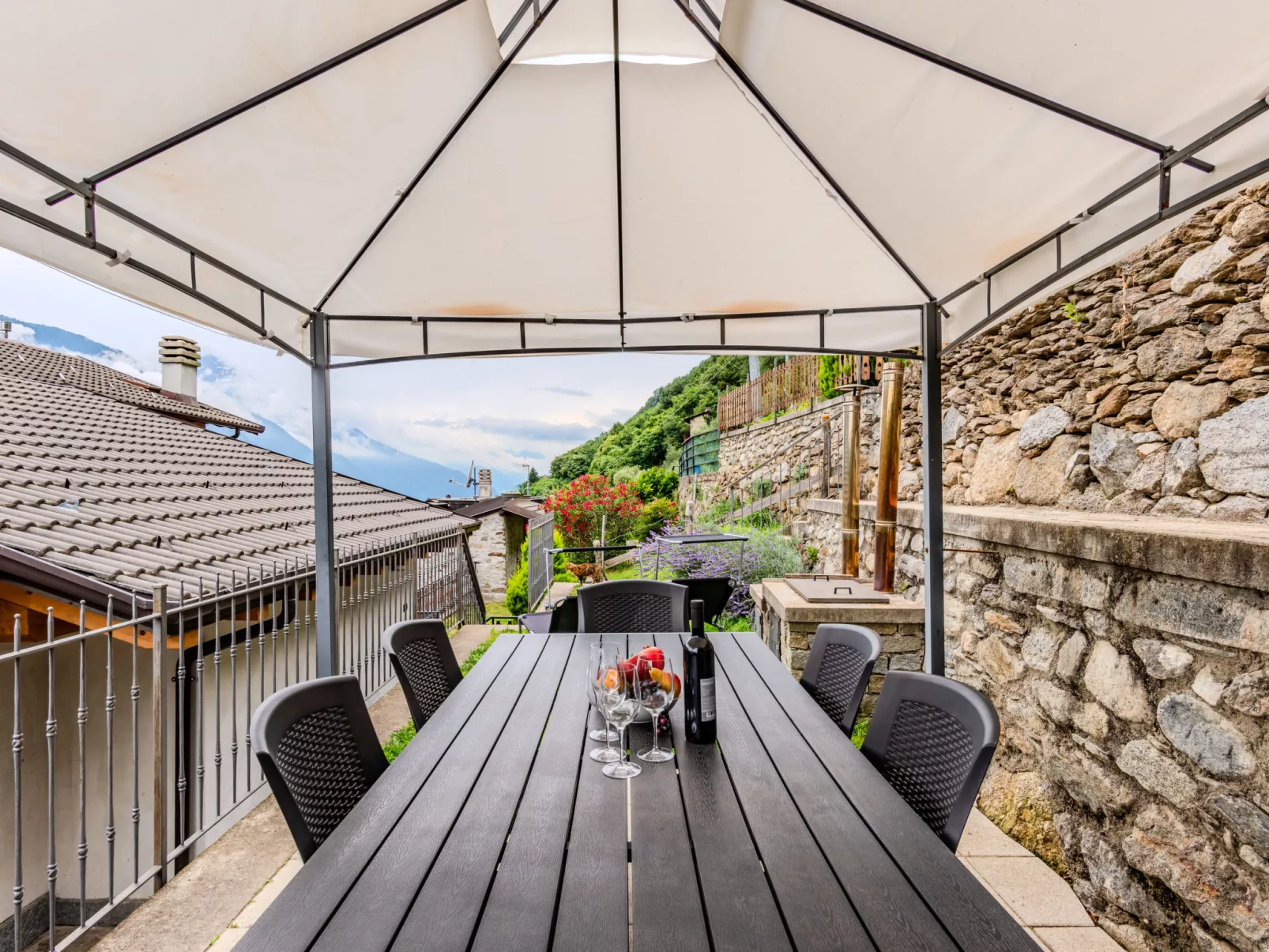 Santa Croce View-Buiten