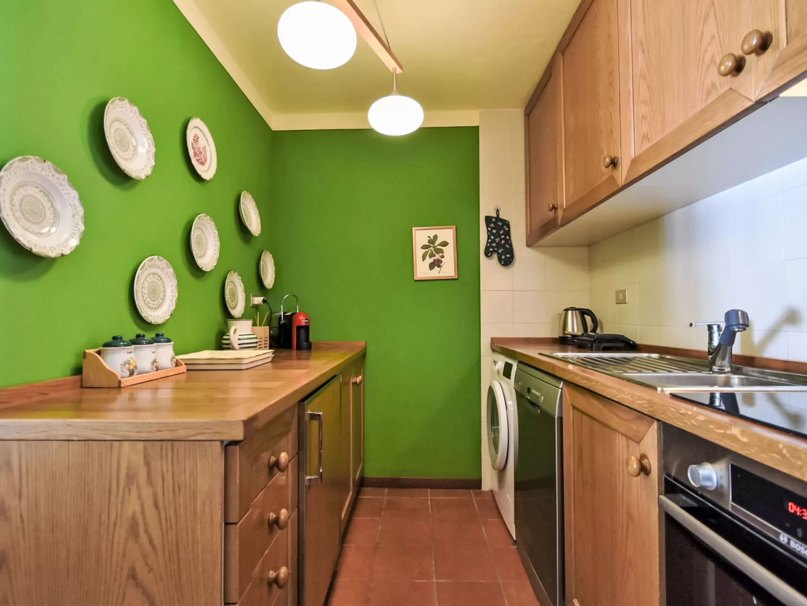 Bernasconi Garden Flat-Binnen