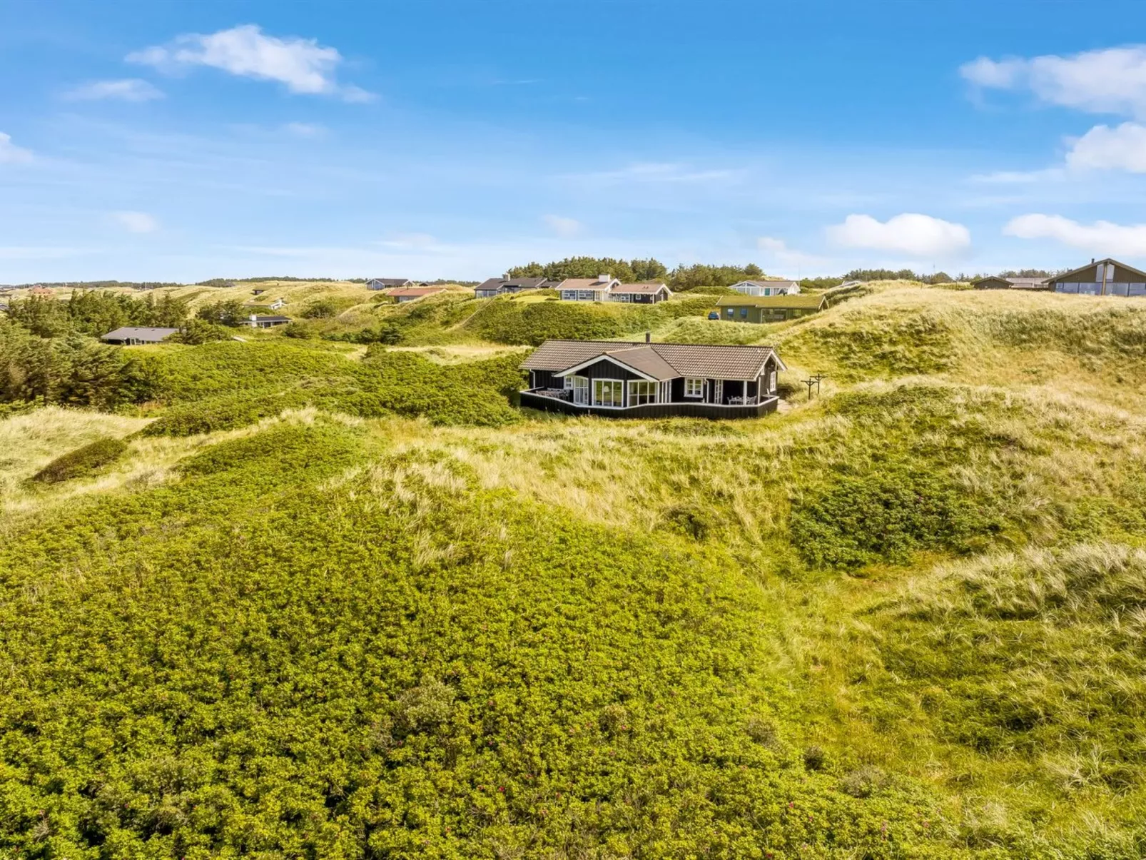 "Kasperi" - 250m from the sea-Buiten