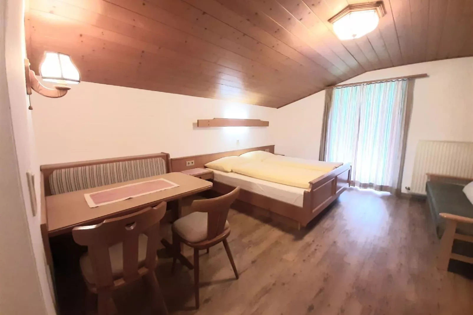 Hubergut - Ferienwohnung Theresia-Slaapkamer