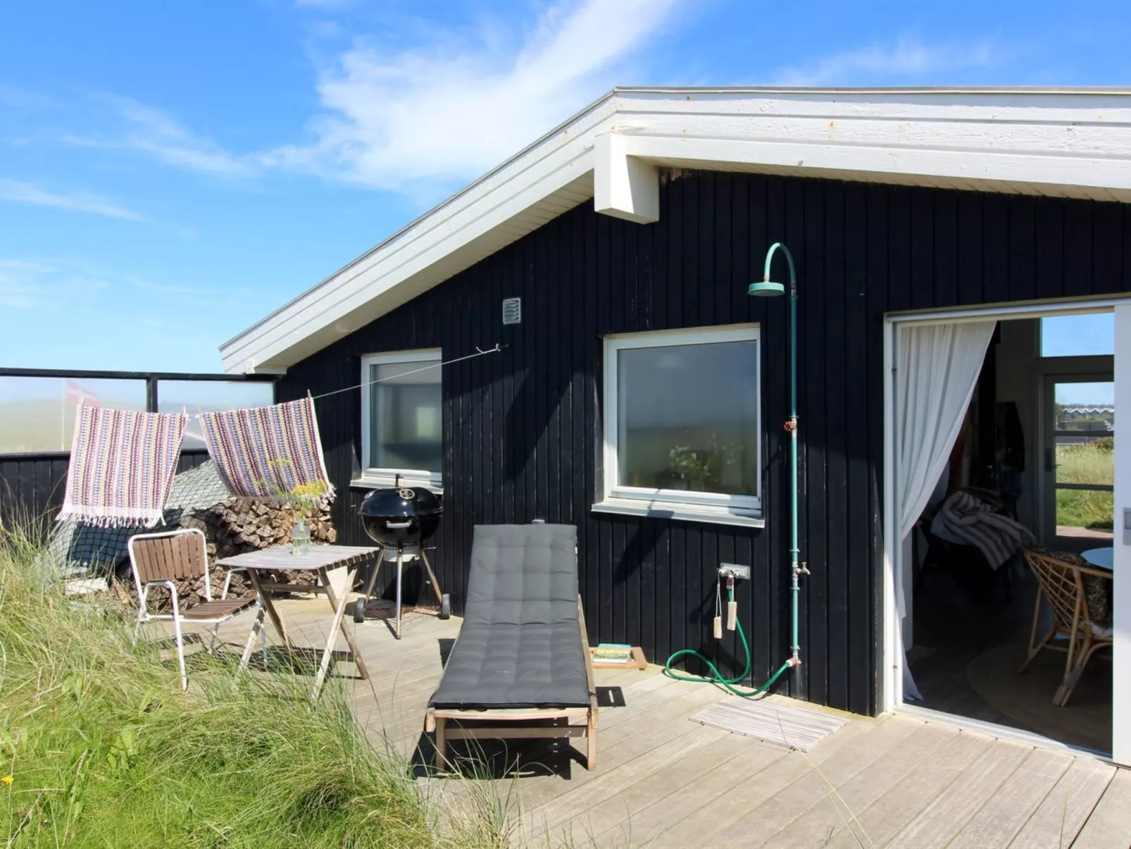 "Anissa" - 100m from the sea-Buiten