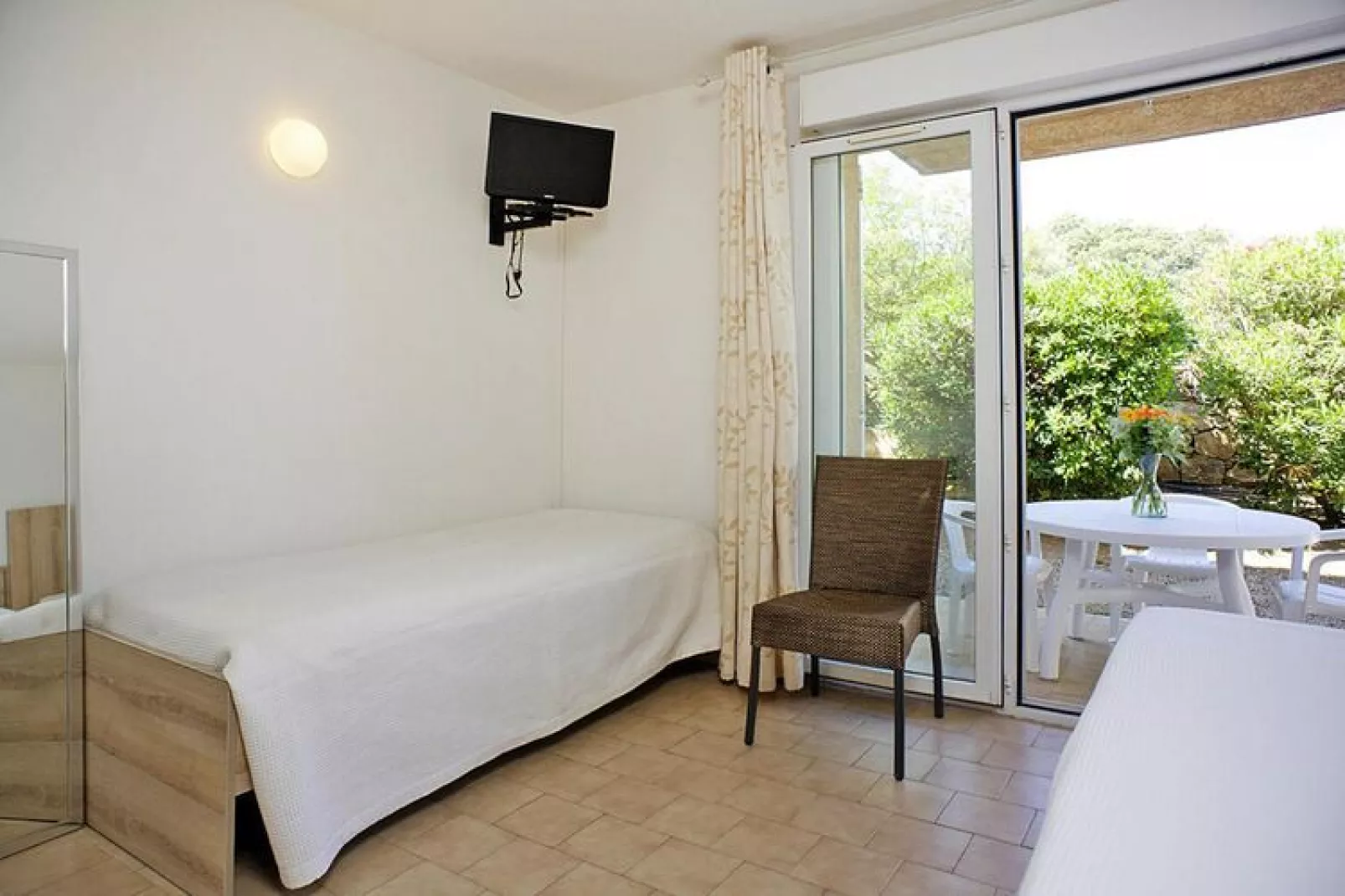 Apartments Motel Le Vieux Moulin Ile Rousse // 2pc4 -Apt 4 pers rez-de-chaussée-Slaapkamer
