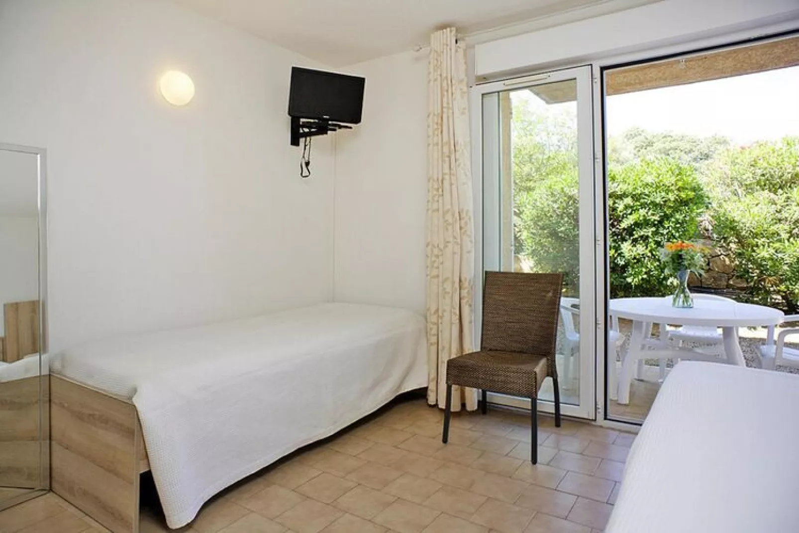 Apartments Motel Le Vieux Moulin Ile Rousse // Studio 2 pers-Slaapkamer