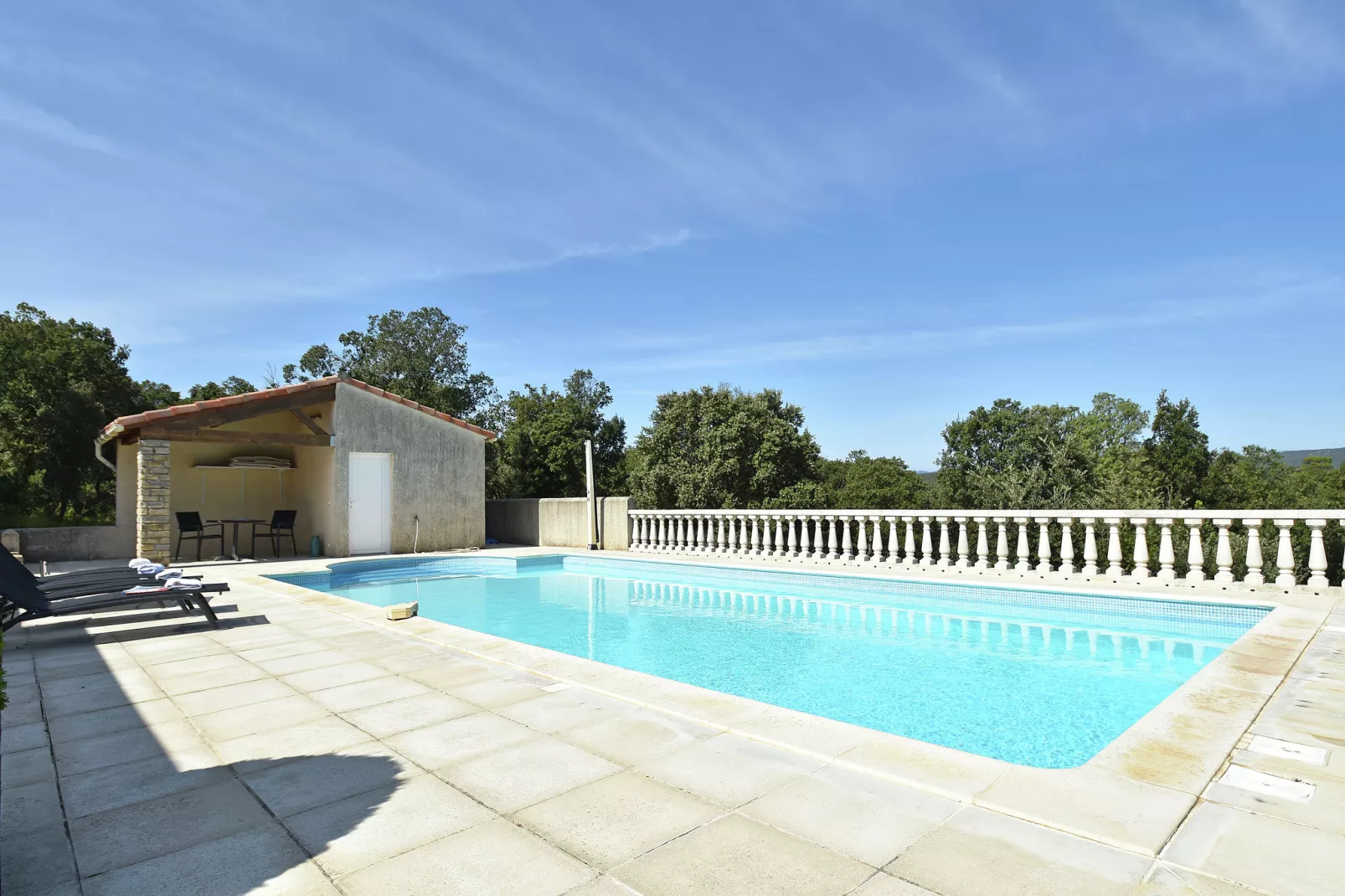 poolofhouse