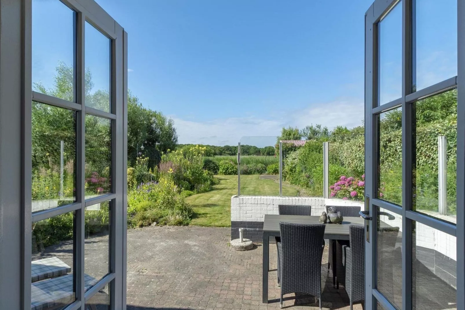 De Buitenplaats 16-Uitzicht zomer