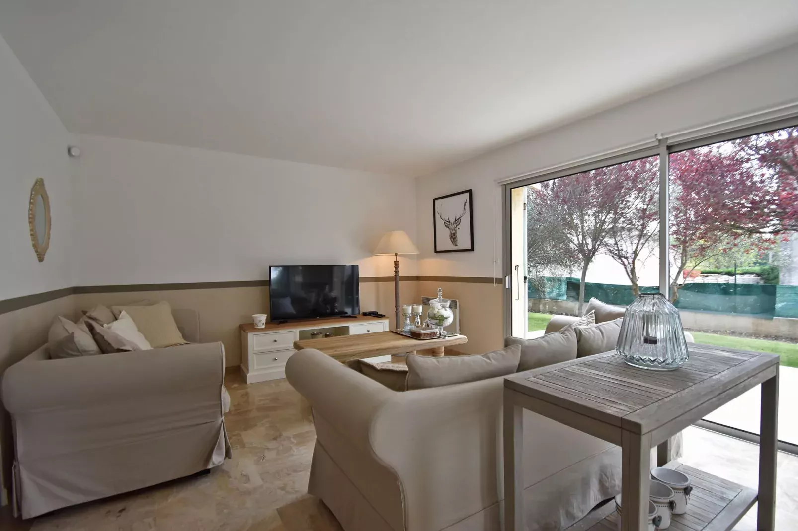 Stijlvolle villa in Zuid-Frankrijk met privézwembad-Woonkamer