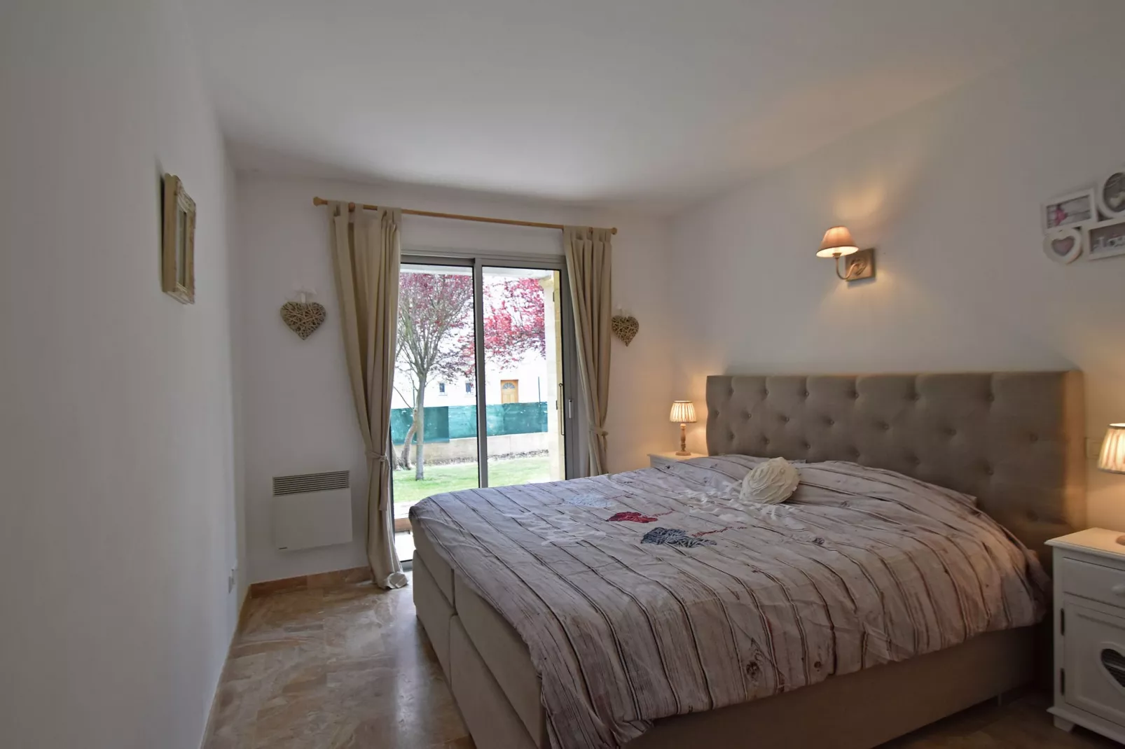 Stijlvolle villa in Zuid-Frankrijk met privézwembad-Slaapkamer