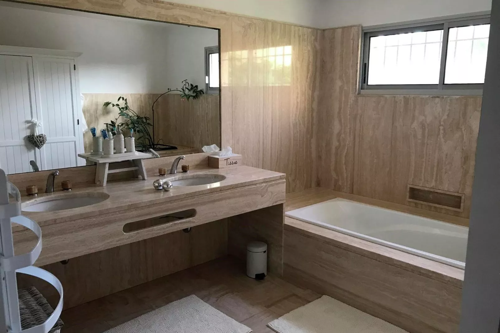 Stijlvolle villa in Zuid-Frankrijk met privézwembad-Badkamer