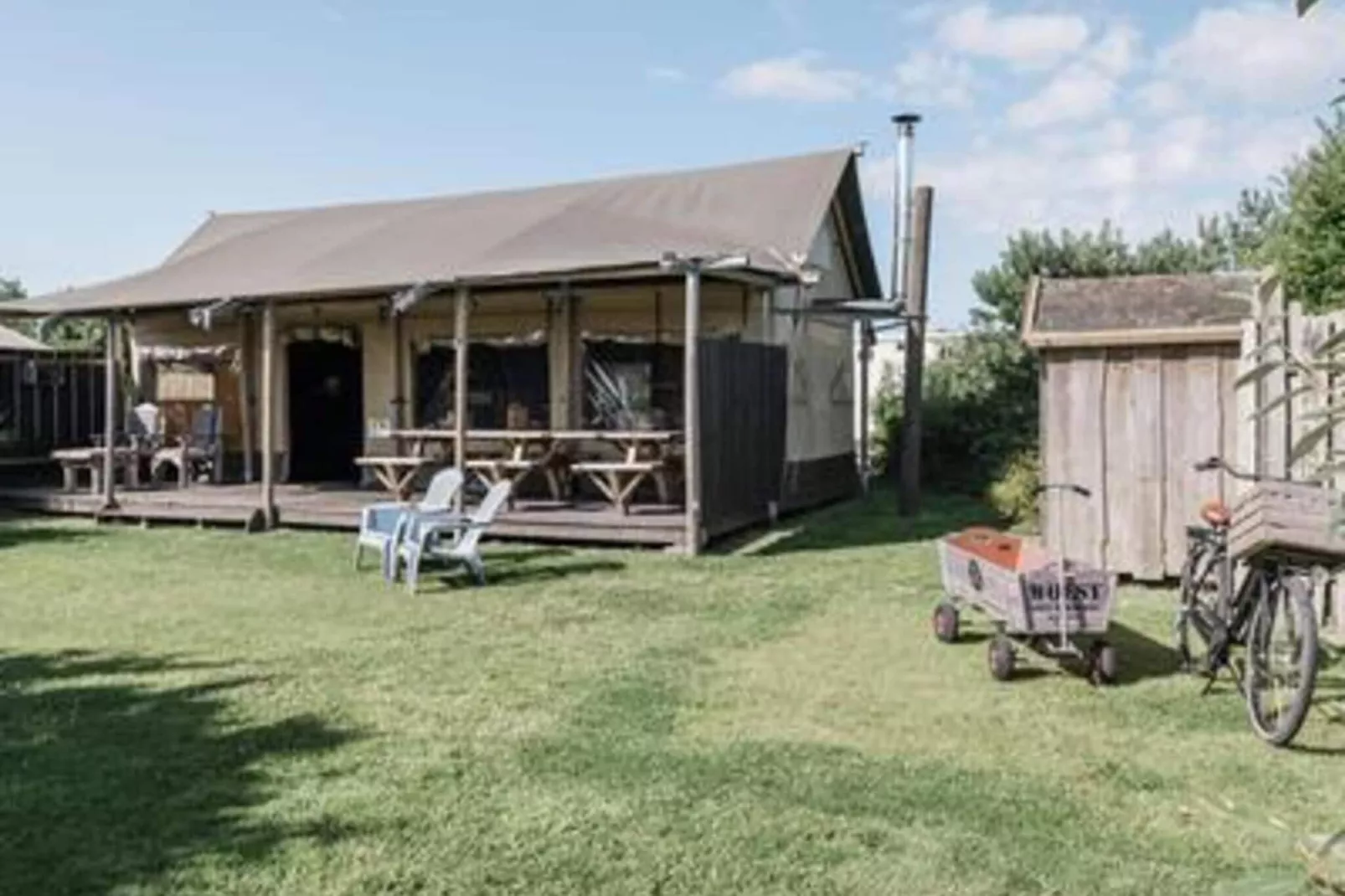 Wood Lodge - Duynpark-Tuinen zomer