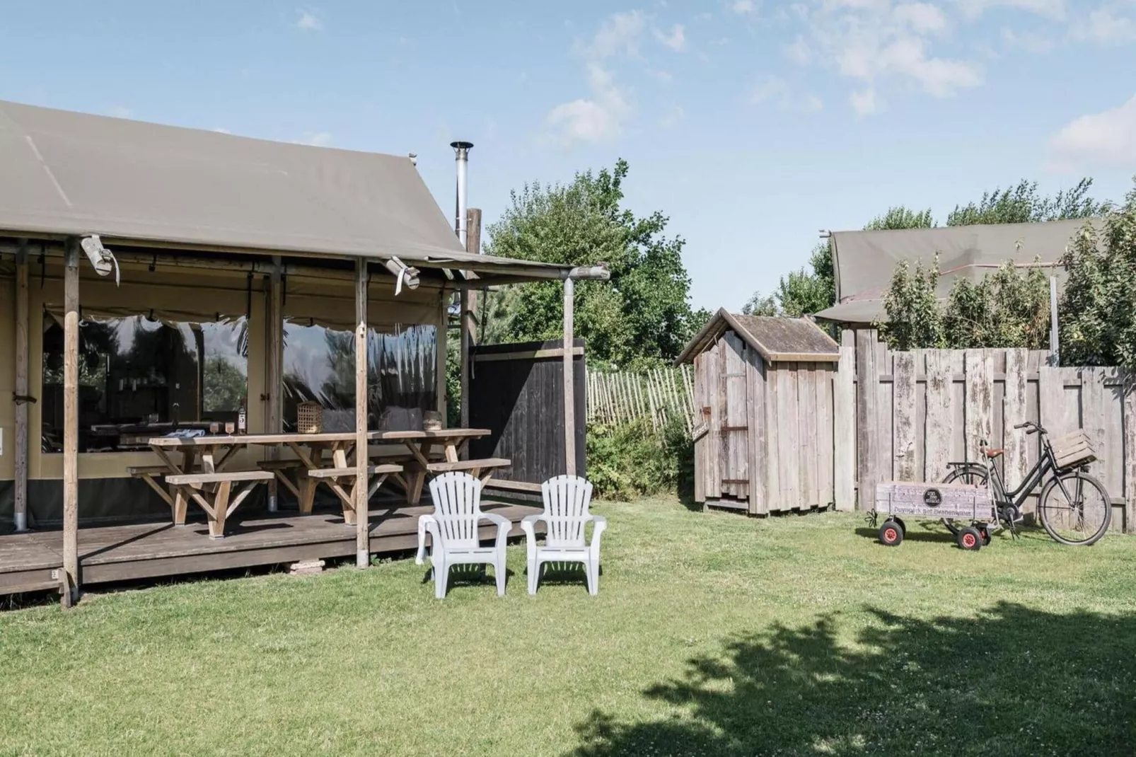 Wood Lodge Luxe - Duynpark-Buitenkant zomer