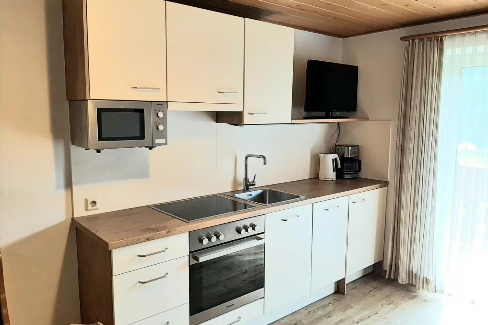 Hubergut - Ferienwohnung Simone-Keuken