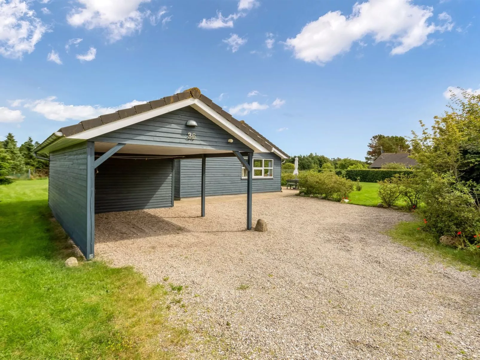 "Lari" - 600m from the sea-Buiten
