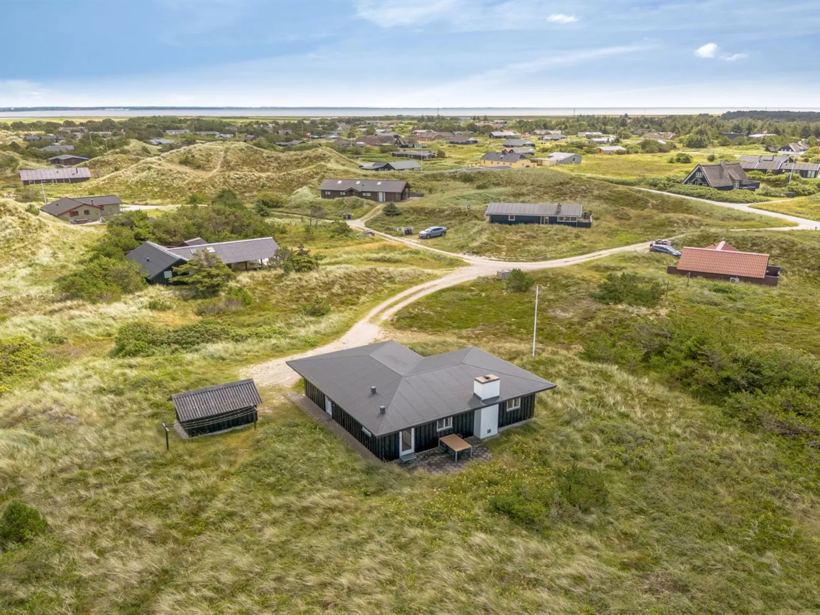 "Iken" - 500m from the sea-Buiten