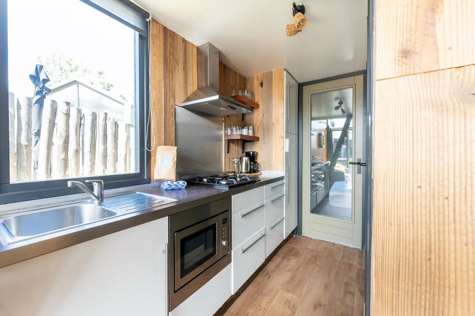 Reddingshuisje - Duynpark-Keuken