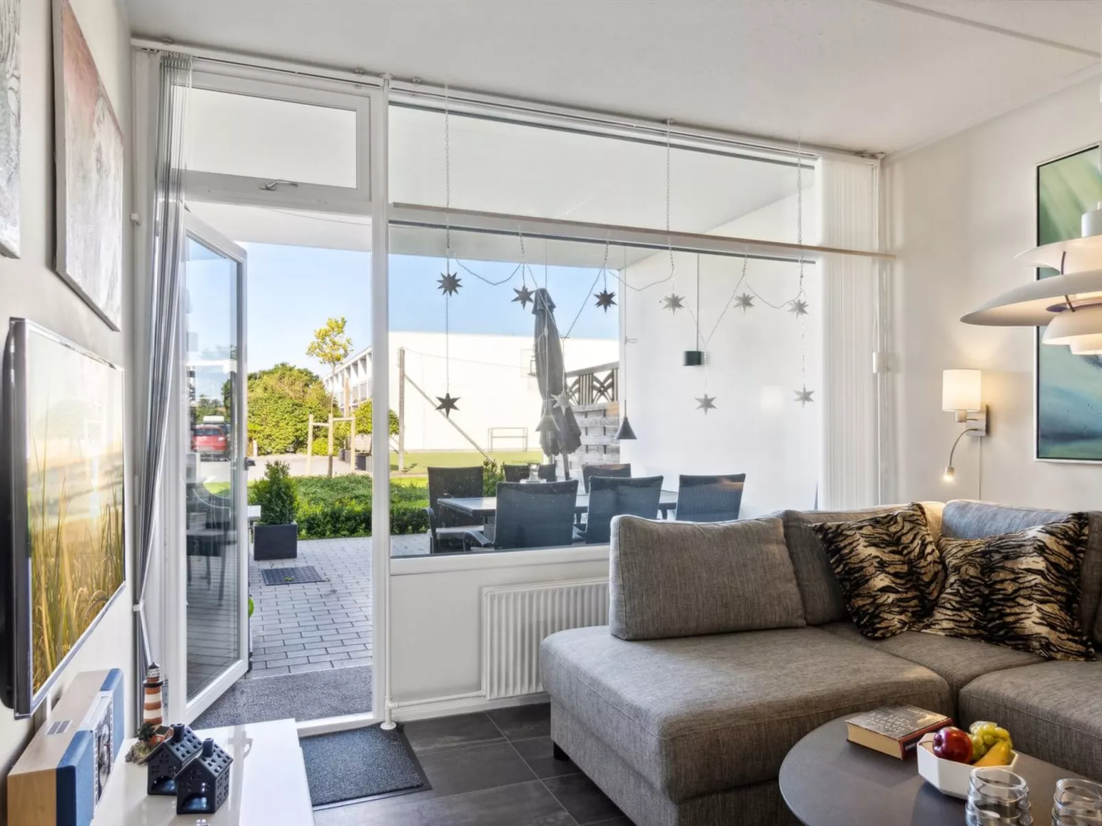 "Lala" - 150m from the sea-Binnen