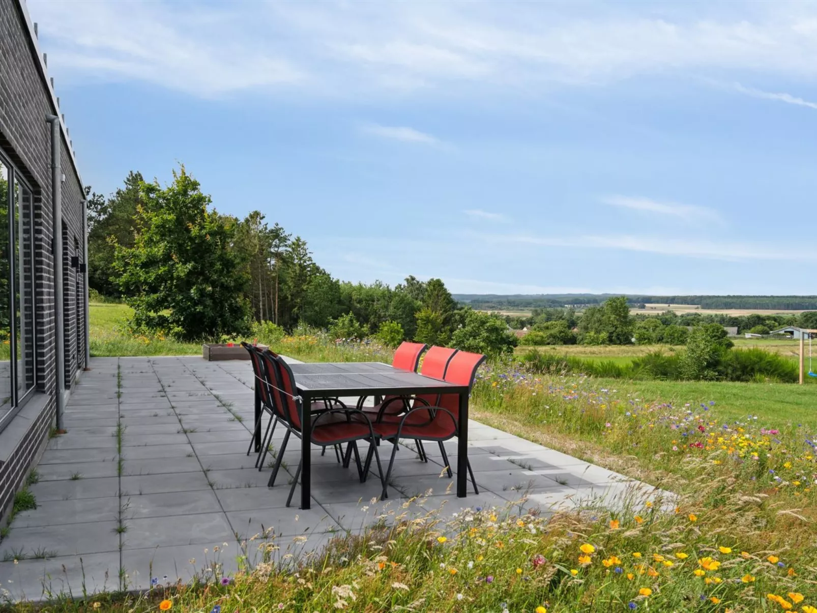 "Ann" - 1.3km from the sea-Buiten