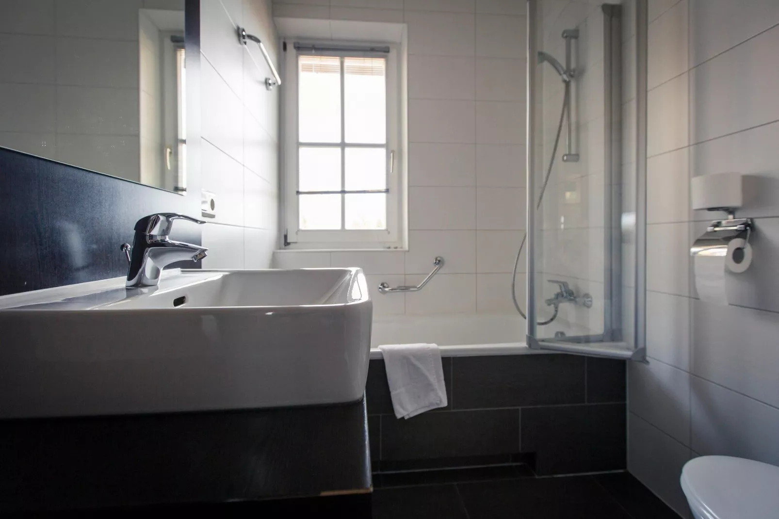 Alpenpark Turrach App8-Badkamer