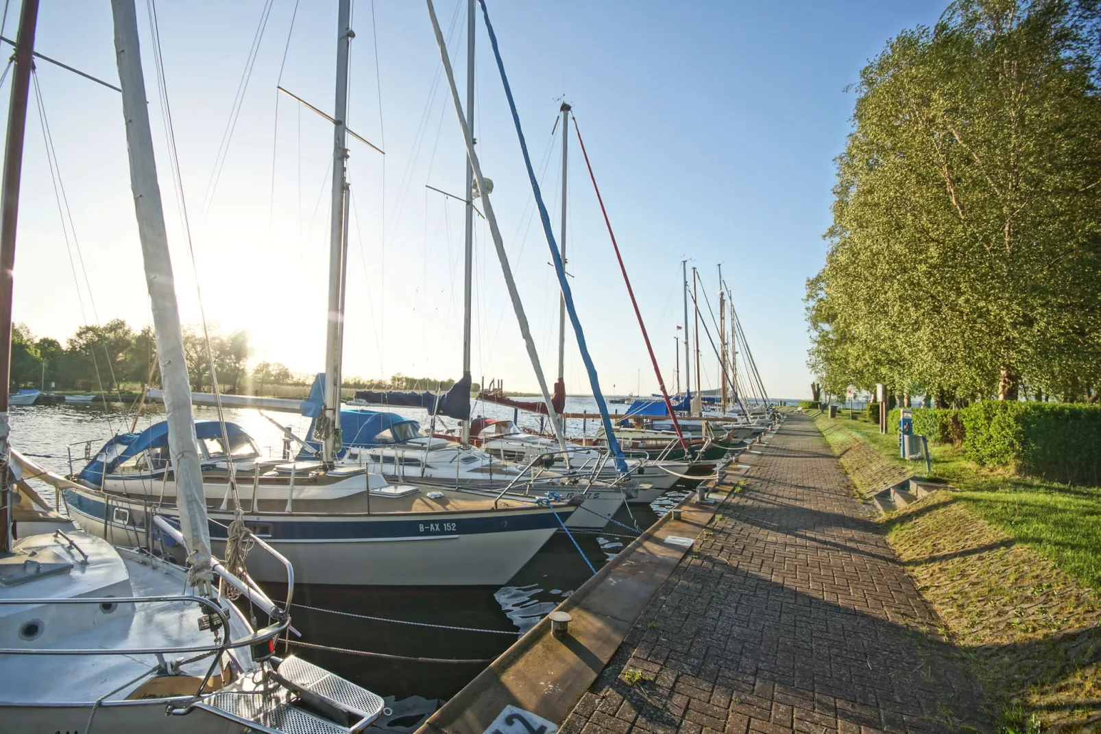 Schöne Ferienwohnung mit Terrasse-Gebieden zomer 5km