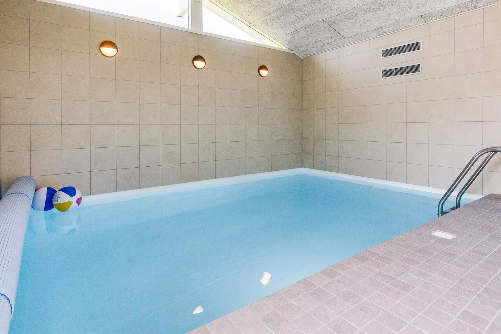 8 persoons vakantie huis in Væggerløse-By Traum-Zwembad