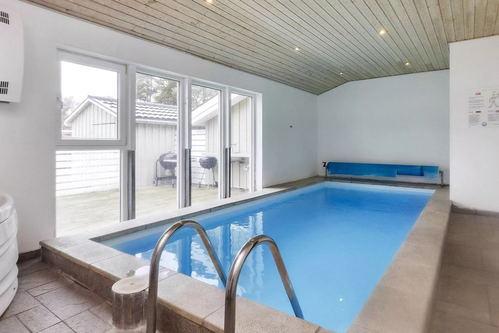 12 persoons vakantie huis in Rødby-By Traum-Zwembad
