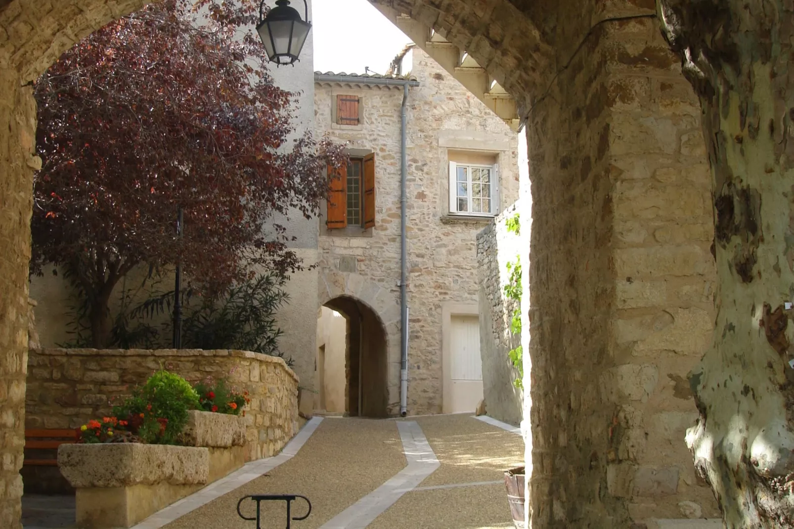 Mas de Montbrun-Gebieden zomer 1km