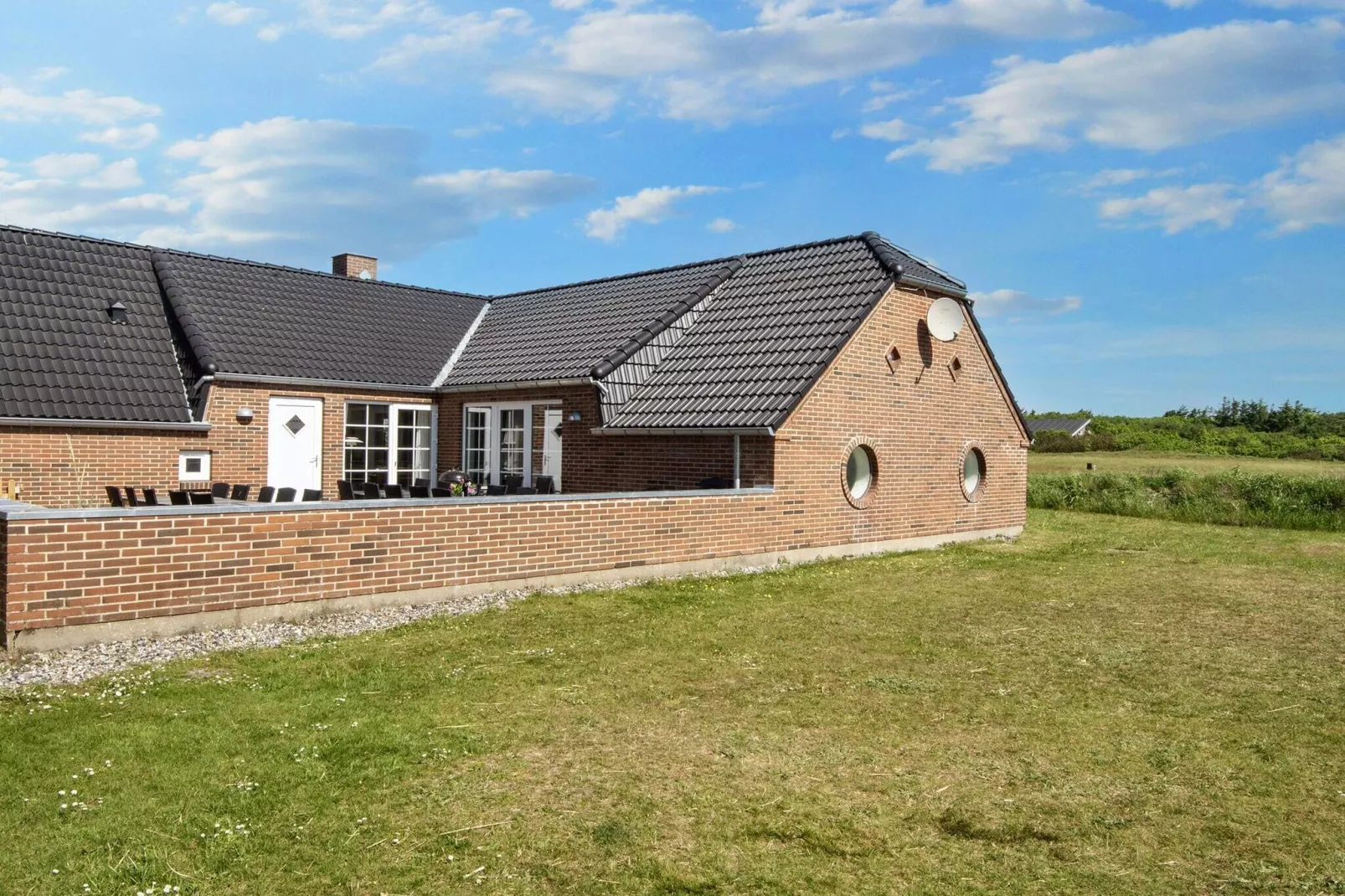 15 persoons vakantie huis in Ringkøbing-Uitzicht