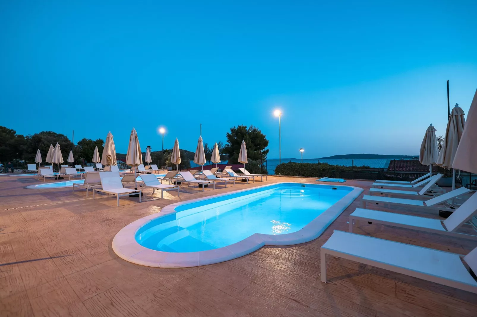 Apartments Medena Trogir - Seget Donji - B 4plus1 Superior Seaside-Parkfaciliteiten