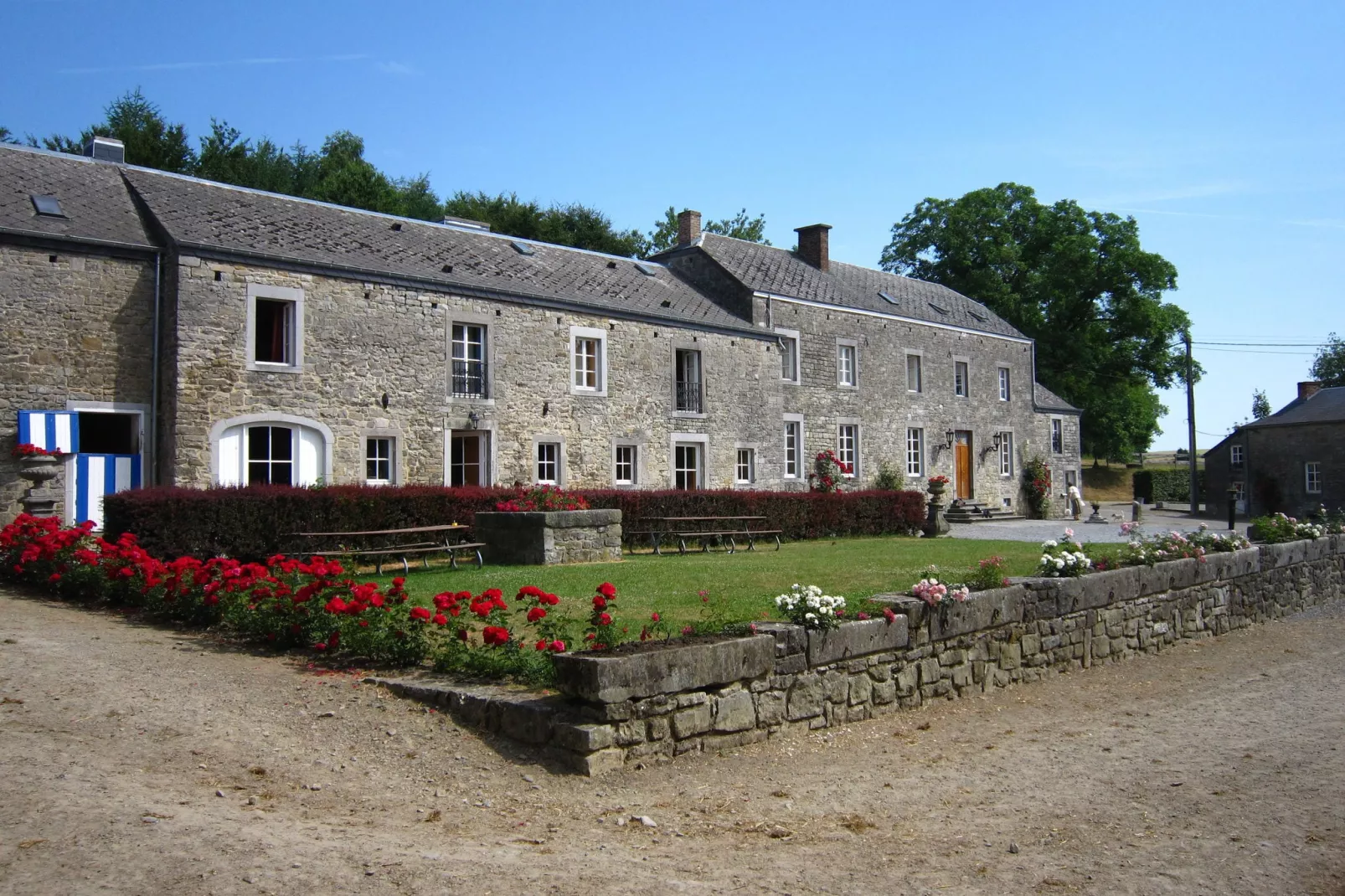 La Bastide-Buitenkant zomer