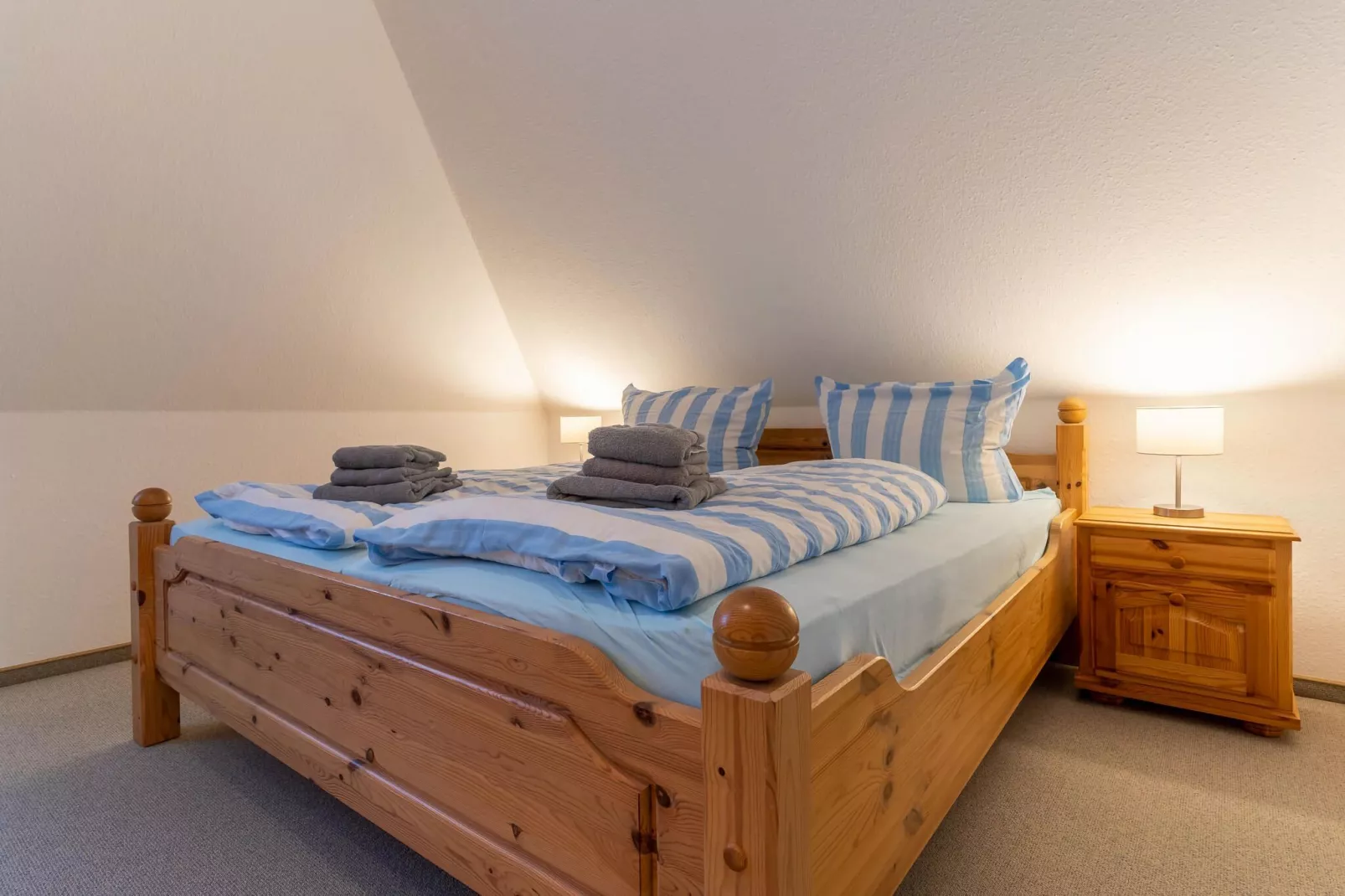 Haus Deichsfenne - Wohnung 4 / 3 Personen-Slaapkamer