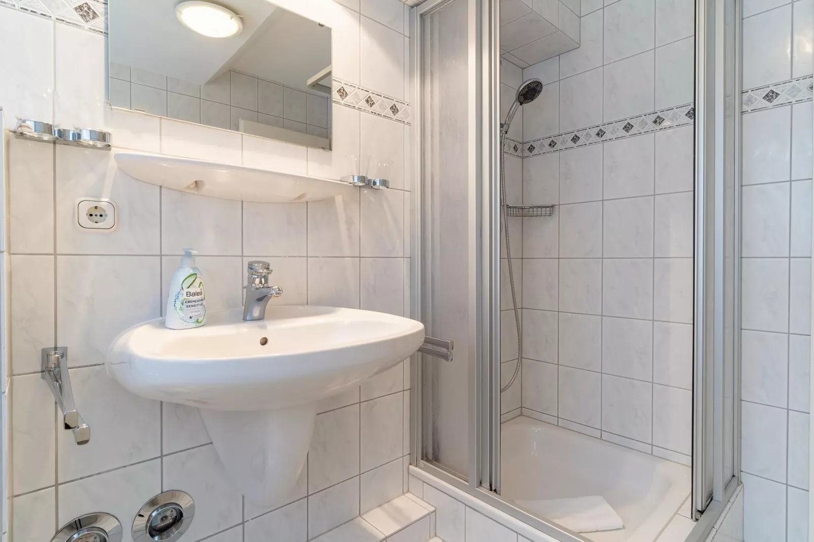 Haus Deichsfenne - Wohnung 4 / 3 Personen-Badkamer