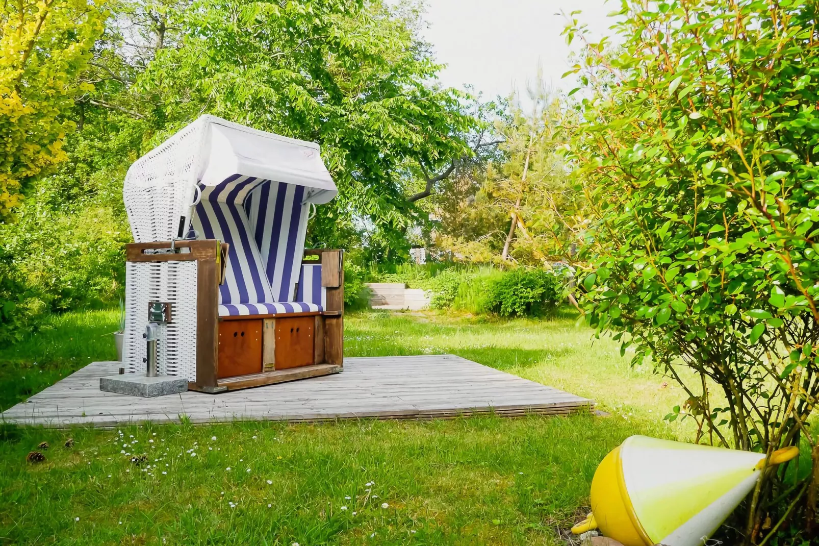 Ferienwohnung FriesennestSPO St Peter-Ording-Tuinen zomer