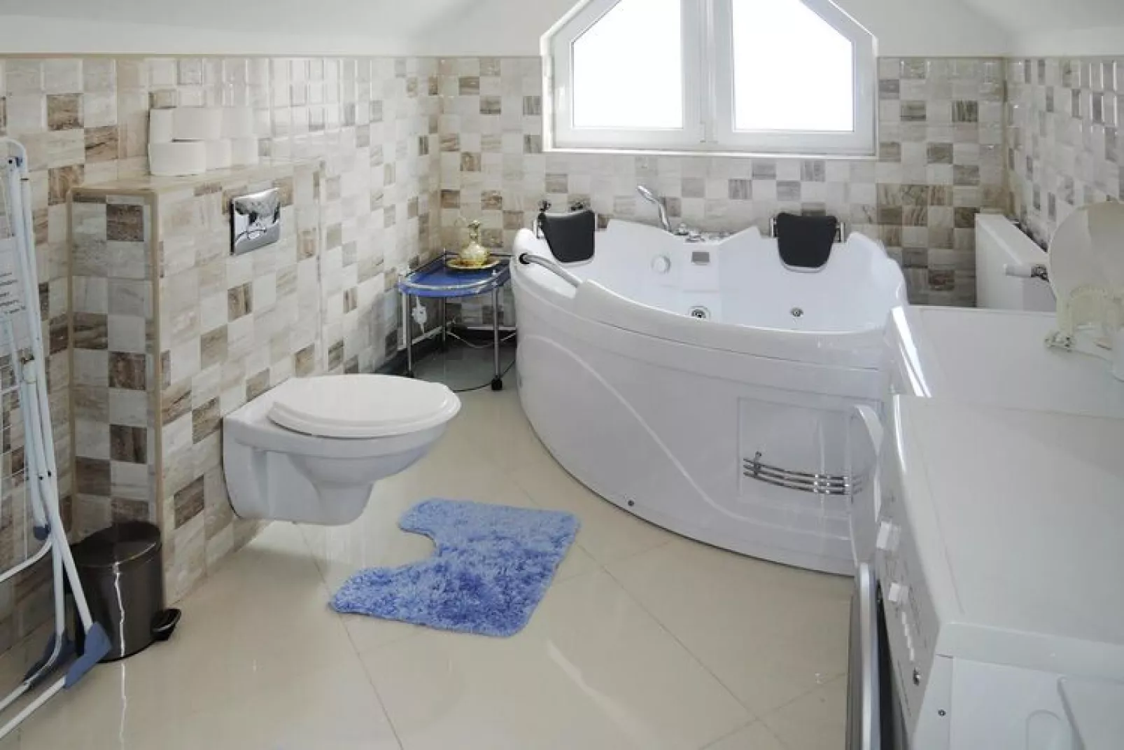 New holiday home in Nowe Warpno at the lake for 6 persons-Badkamer