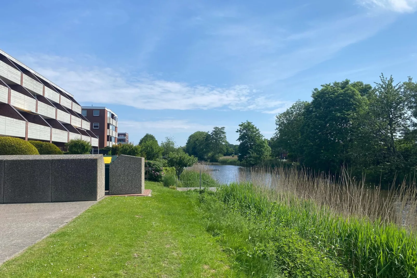 Ferienwohnung Dornumersiel-Buitenkant zomer