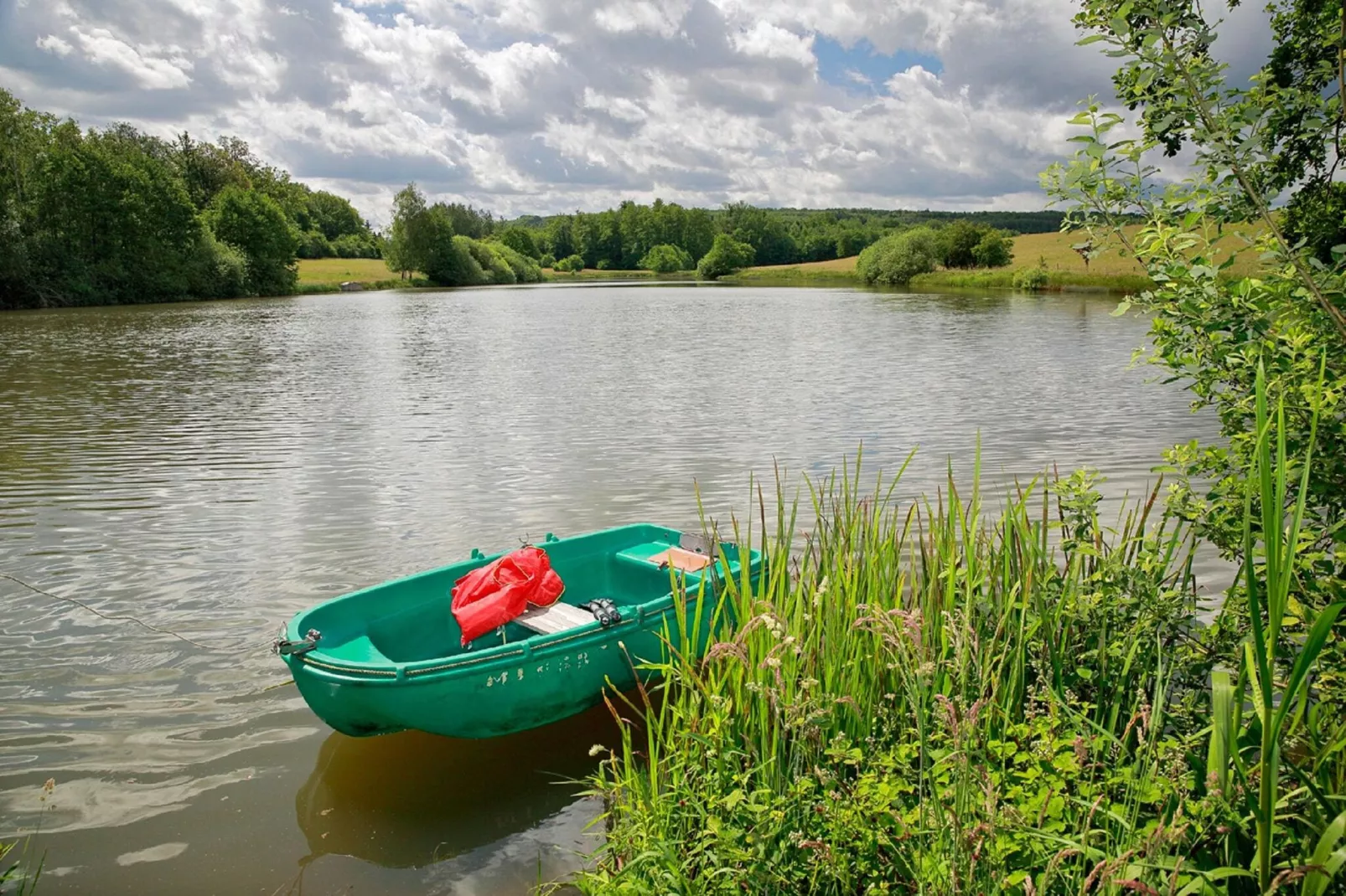 Gîte "Au bord de l'Eau "-Tuinen zomer