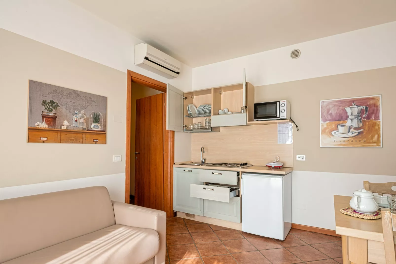 Residence Eden, Peschiera-bilo-Woonkamer