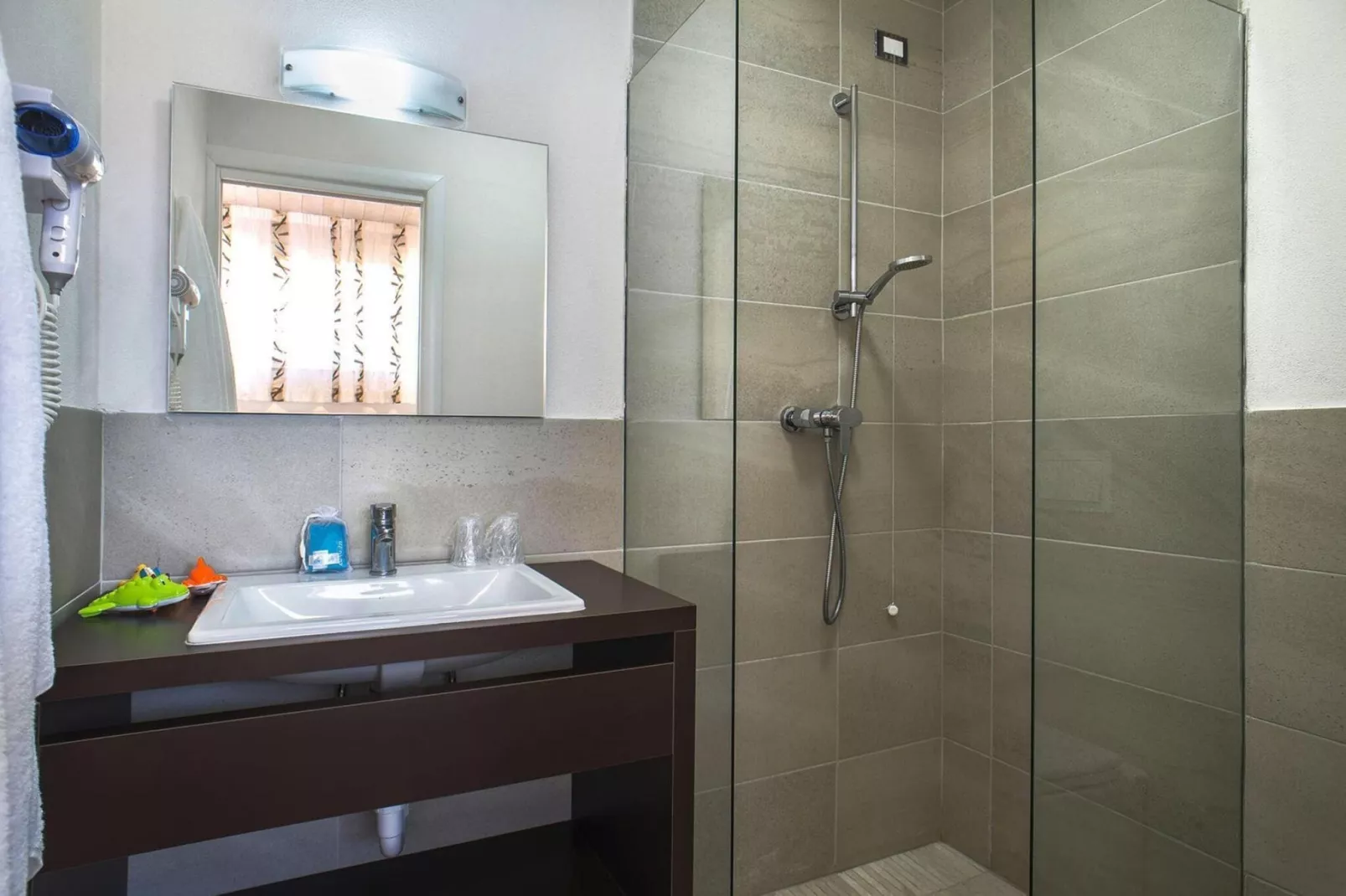 Holiday resort Villaggio San Francesco, Caorle-Apartment Superior 5 pax-Badkamer