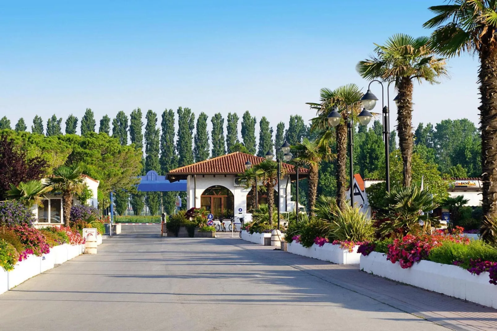 Holiday resort Villaggio San Francesco, Caorle-Apartment Superior 5 pax-Gebieden zomer 1km