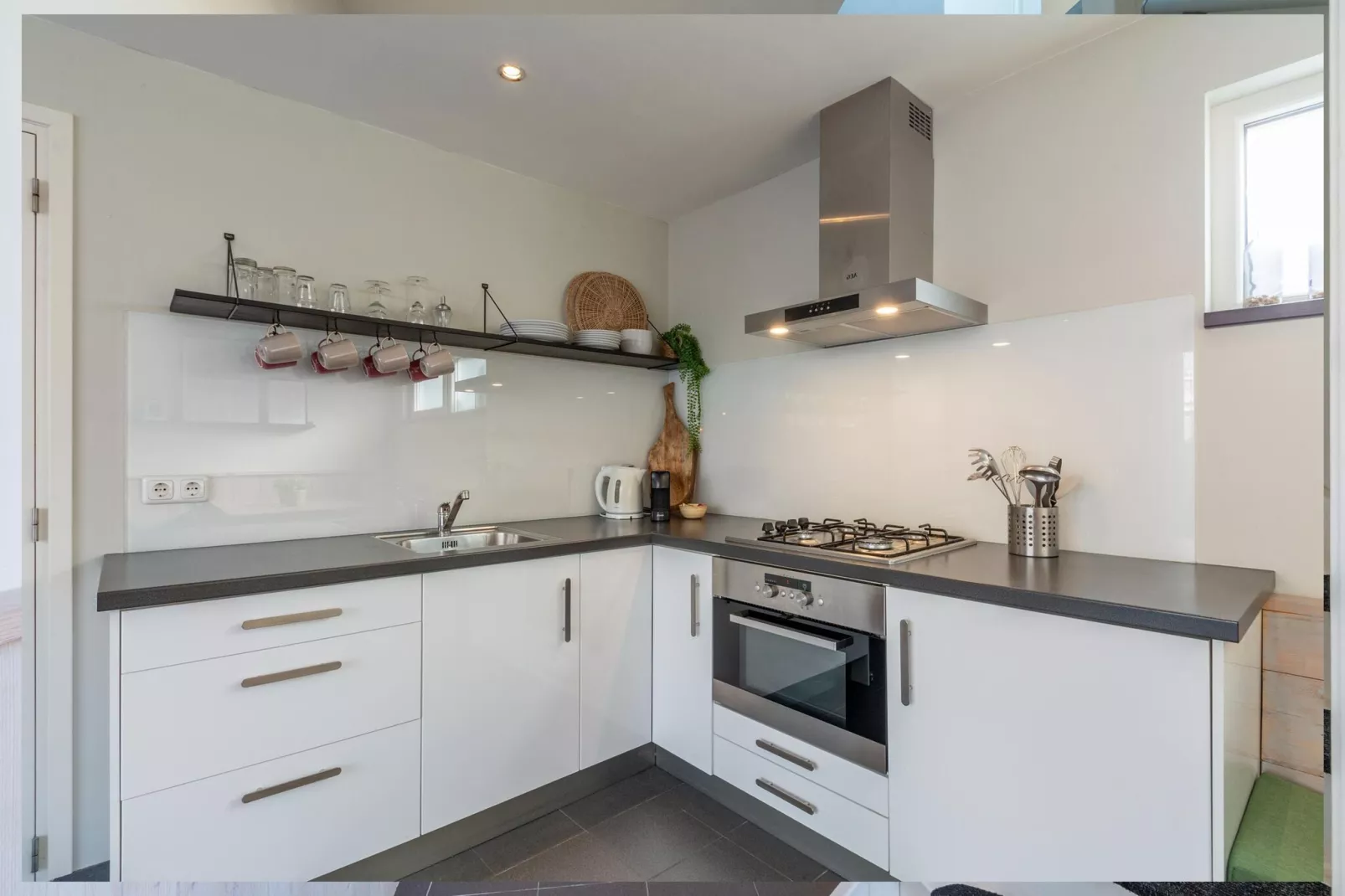 Duinroosweg 83-Keuken