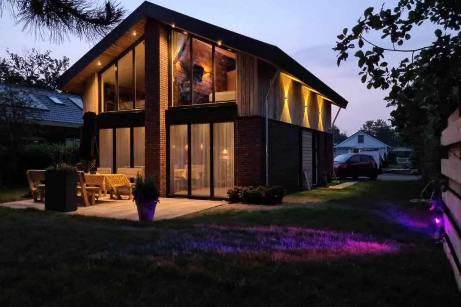 Luxe Villa Keizerskroon - Keizerkroon 63-Buitenkant zomer