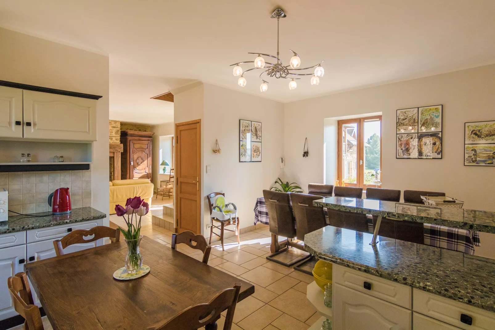 Las Gouttas-Eetkamer