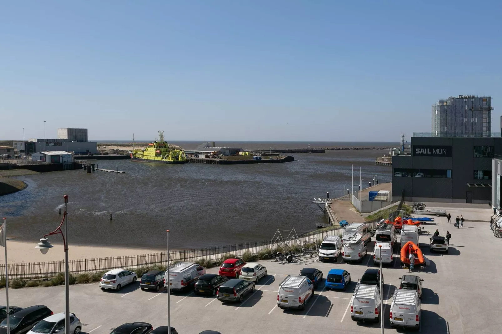 Scheveningen Harbour 28-Uitzicht zomer