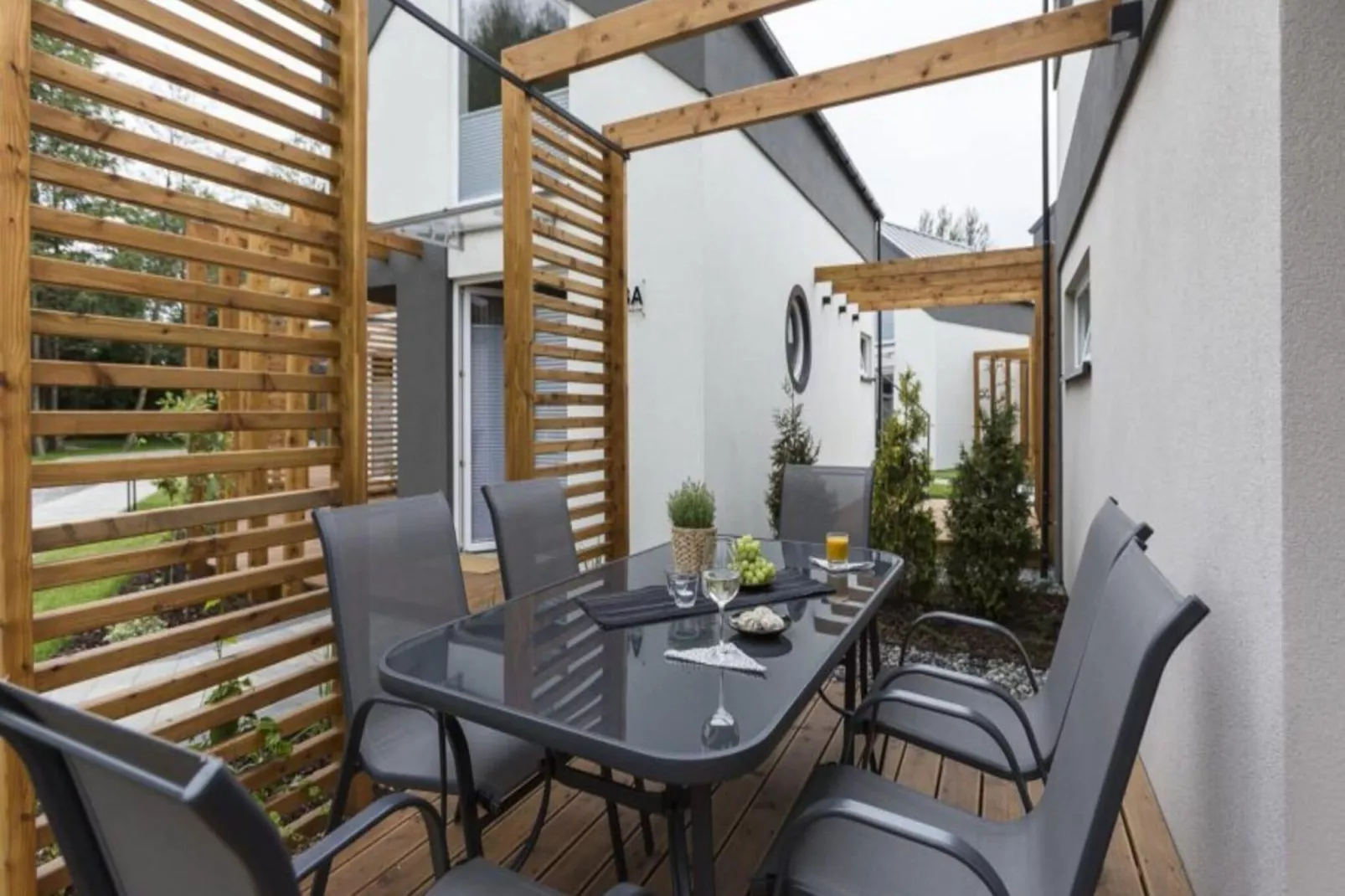 Domek Idealny 54 m2 Niechorze-Buitenkant zomer