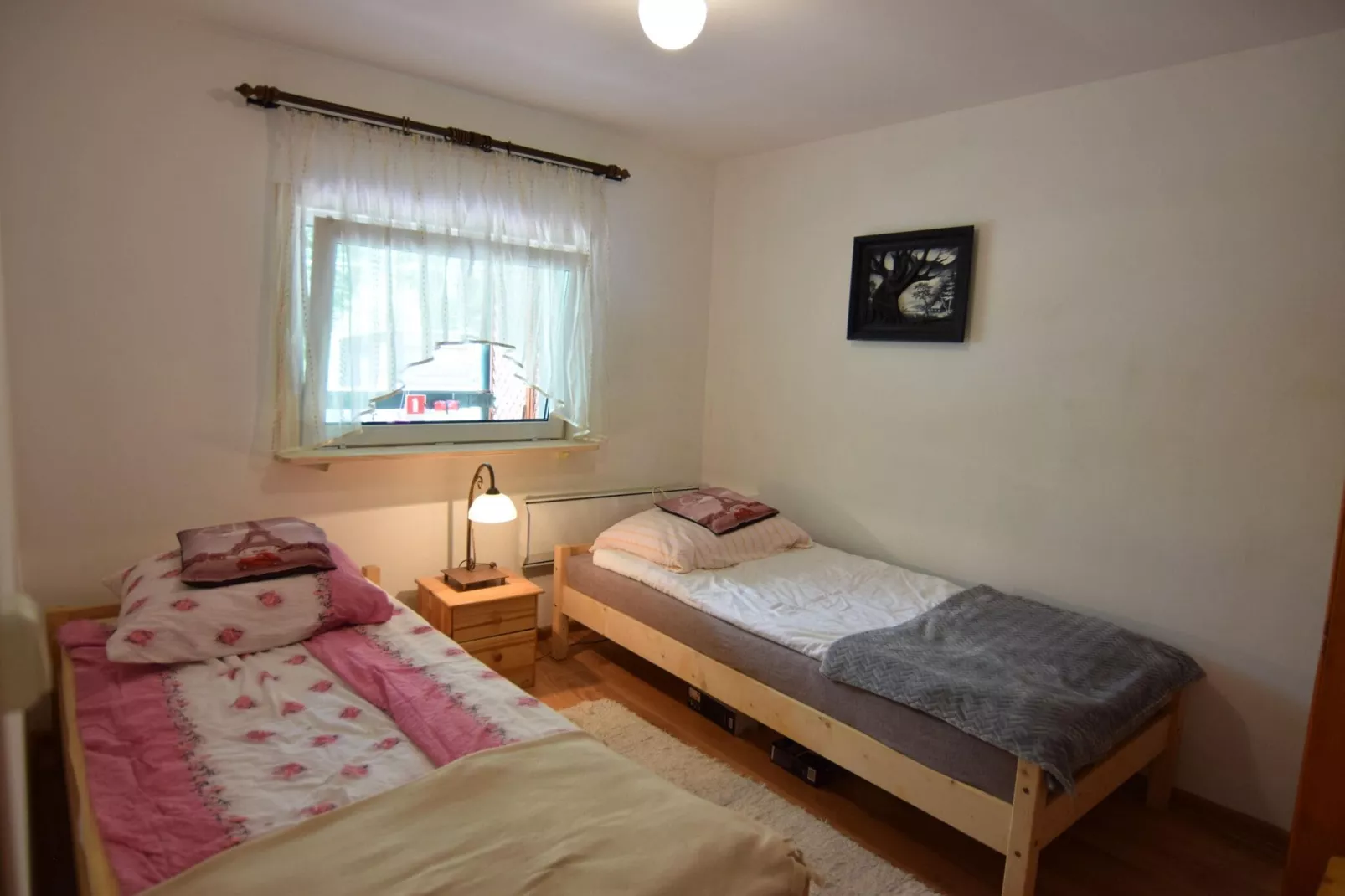 Holiday Home with whirlpool at the lake in Zakowo-Slaapkamer