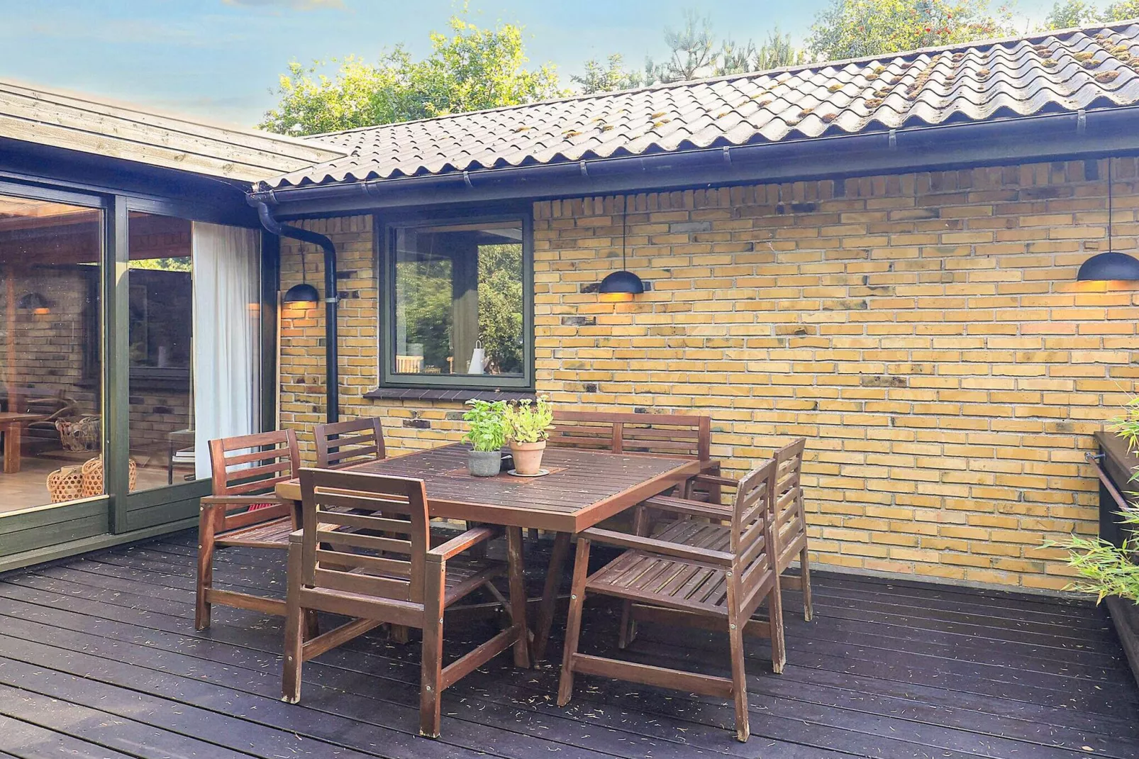 Lichte Cottage met Tuin Terras-By Traum-Uitzicht