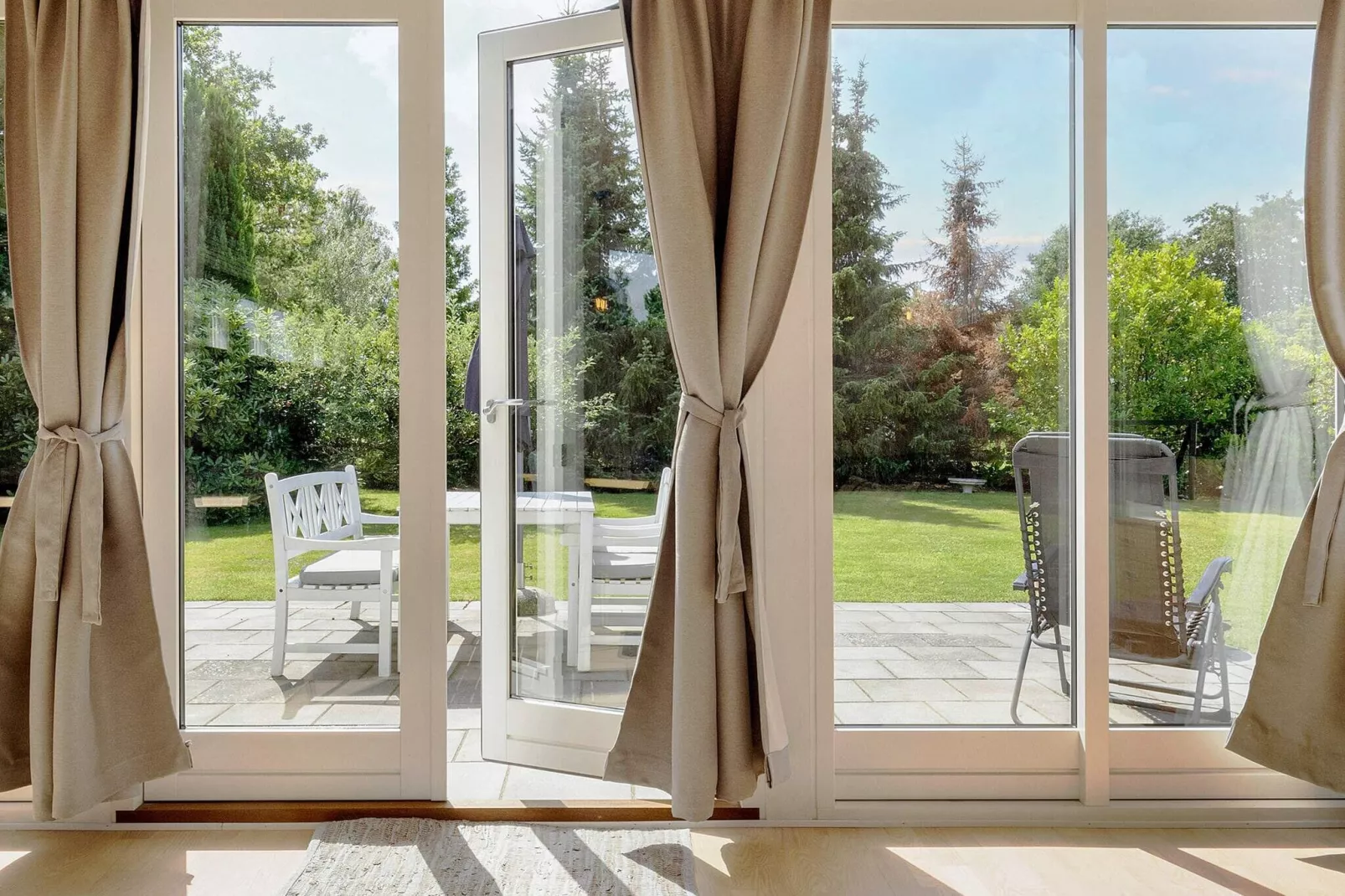 Gezellig vakantiehuis in Marielyst-By Traum-Binnen