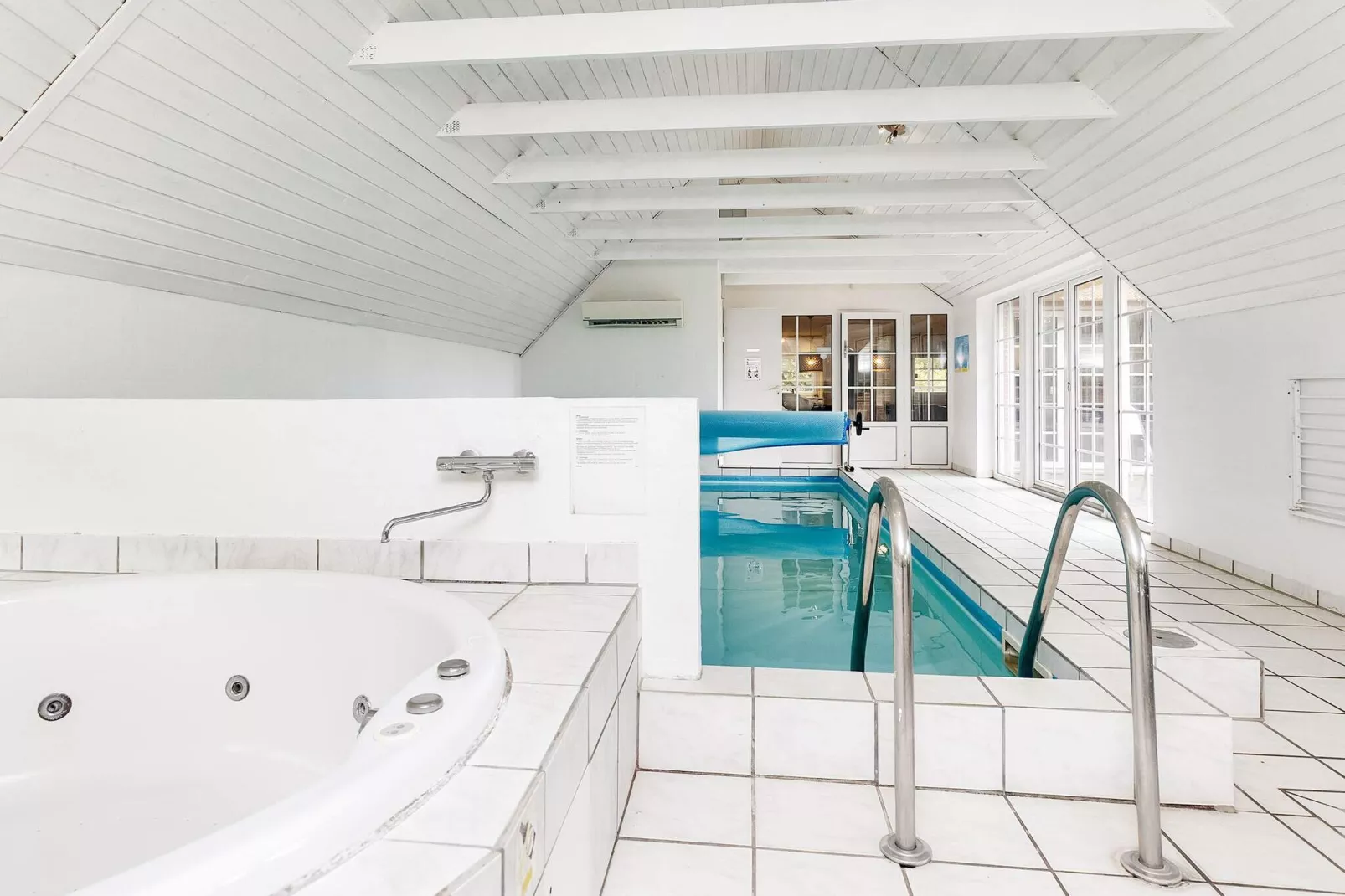 12 persoons vakantie huis in Væggerløse-By Traum-Zwembad