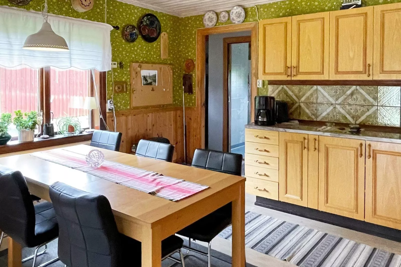 Vakantiehuis voor 8 gasten in Hultsfred-Binnen