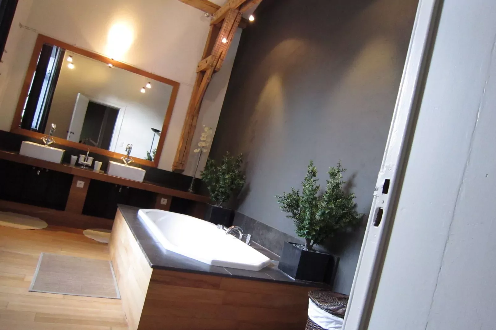 Le Manoir-Badkamer