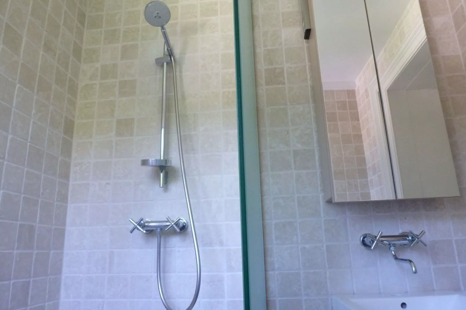Le Manoir-Badkamer