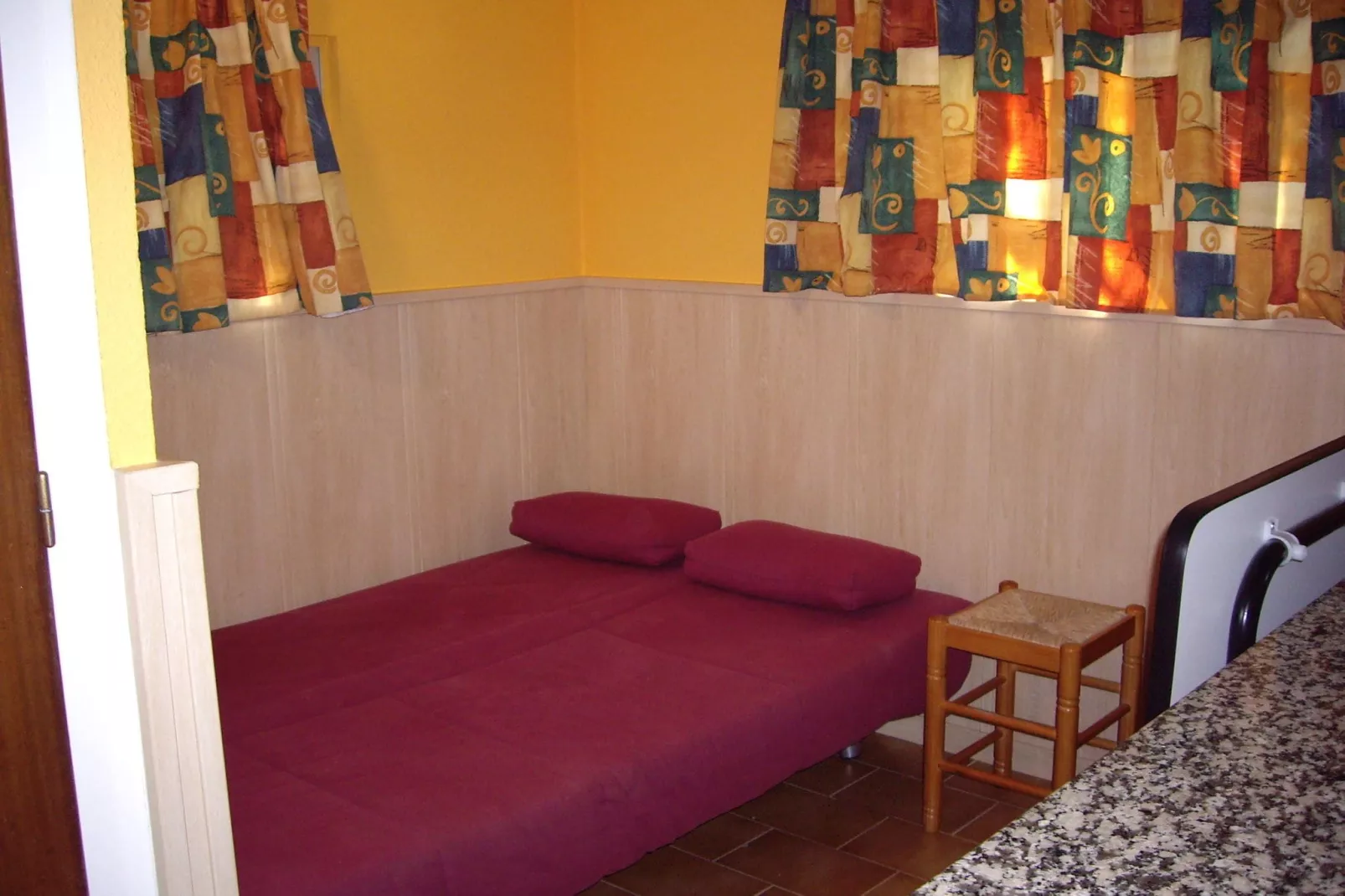 Camping Cambrils Playa 3 BUNGALOW NEW MEDITERRANI-Woonkamer